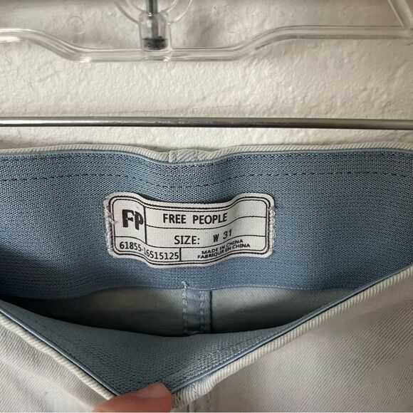Free People Women's 31 Flare Denim Pants. - Picture 3 of 8